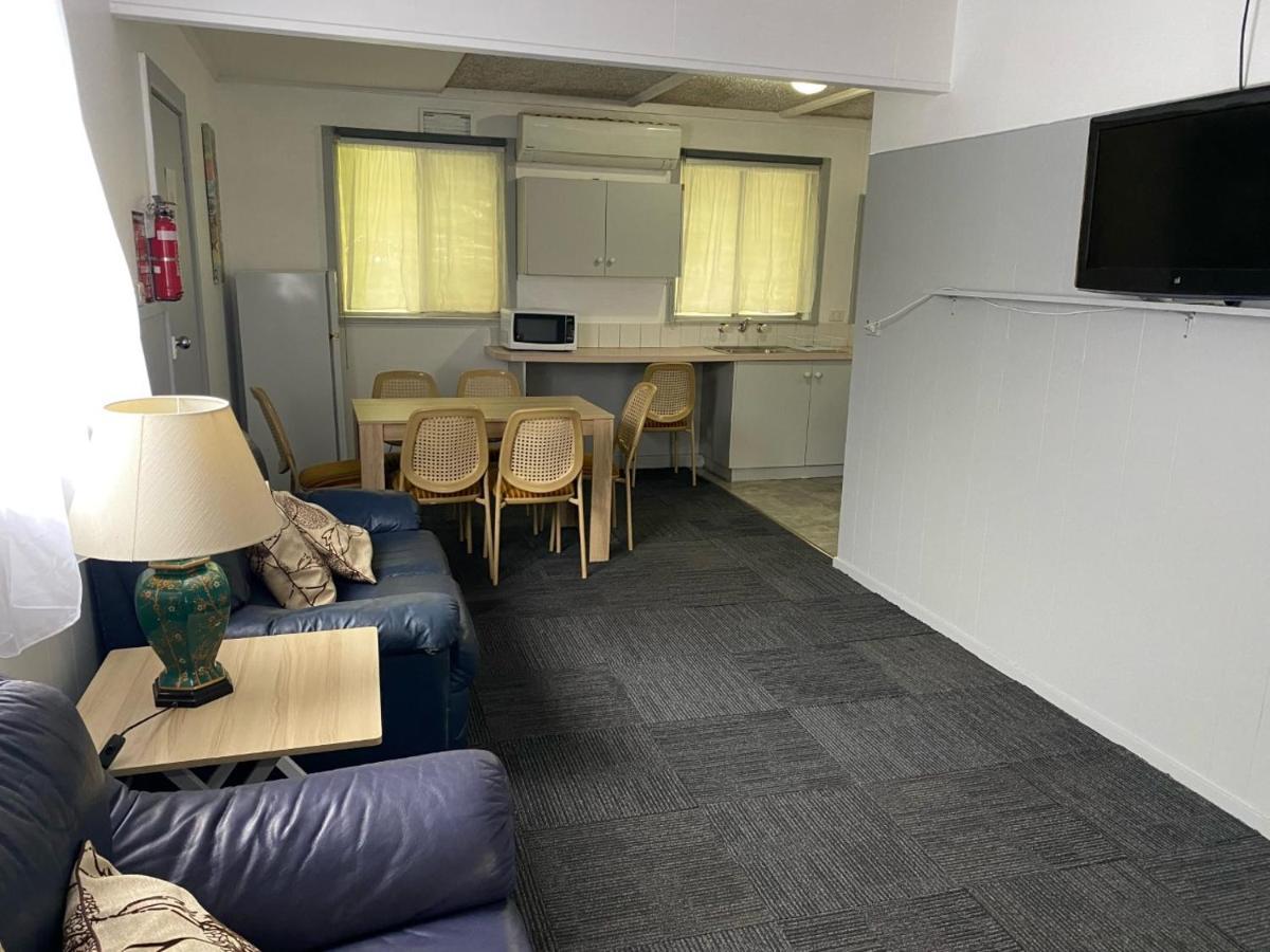 Charlton Motel 외부 사진